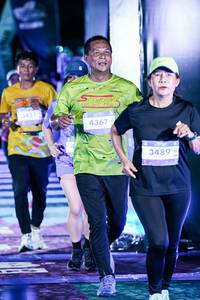 BIB: 
                            <button type="button" onclick="openModal(26334236)" class="btn btn-primary btn-sm float-right btn-popup" data-toggle="modal" data-target=".modal-high-quality">
                        <i class="fas fa-shopping-cart"></i> Add to Cart
                    </button>
                                            <button type="button" onclick="isThisMe(26334236, true)" class="btn btn-success btn-sm float-right btn-popup btn-isme hidden" data-toggle="tooltip" data-placement="bottom" title="นี่คือรูปของคุณใช่ไหม คลิกที่นี่เพื่อเอาเข้าอัลบั้ม">
                        <i class="fas fa-plus"></i> Add to album
                    </button>
                    <button type="button" onclick="isThisMe(26334236, false)" class="btn btn-warning btn-sm float-right btn-popup btn-isnotme hidden">
                        <i class="fas fa-ban"></i> Remove from album
                    </button>